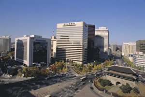Off Ice Prints: Namdaemun (South Gate) and city skyline