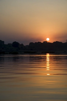 Maheshwar Prints: Narmada River