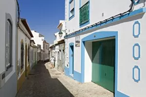 Images Dated 20th September 2010: Narrow street in Ferragudo fishing village, Portimao City, Algarve, Portugal, Europe