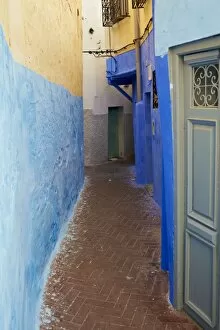 Images Dated 24th October 2010: Narrow street in the Medina (Old City), Tangier (Tanger), Morocco, North Africa, Africa