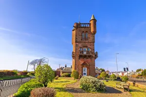 Height Prints: National Burns Monument in Mauchline displays historical architecture in East Ayrshire