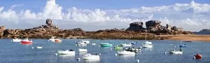 Images Dated 26th August 2011: The Natural monument Le De and fishing boats, Tregastel, Cotes d Armor, Brittany, France, Europe
