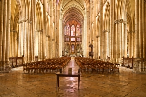 Chair Prints: The nave of Saint-Pierre-et-Saint-Paul de Troyes cathedral
