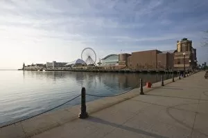 Navy Pier, Lake Michigan, Chicago, Illinois, United States of America, North America