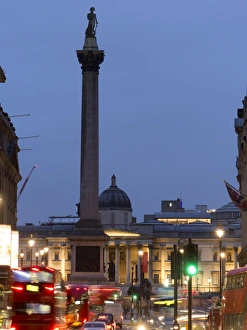 Rush Hour Prints: Nelsons Column and National Gallery at dusk
