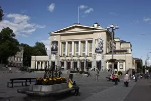 Images Dated 18th June 2009: Neo-Classical Tampere Theatre, Central Square, Tampere City, Parkanmaa