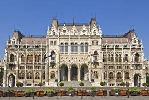 Images Dated 17th July 2010: The neo-gothic Hungarian Parliament building front entrance, designed by Imre Steindl