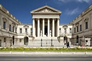 Images Dated 20th April 2011: The Neoclassical Palais de Justice, Rue Foch, Montpellier, Languedoc-Roussillon, France, Europe