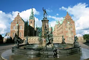 Northern Europe Prints: Neptune fountain, Hillerod-Frederiksborg Slot (castle), Zealand, Denmark