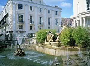 Gloucestershire Collection: Neptune fountain and the Promenade, Cheltenham, Gloucestershire, England