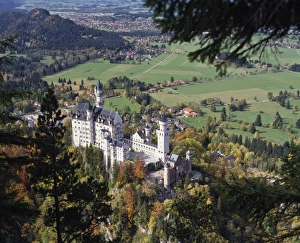 Neuschwanstein Prints: Neuschwanstein Castle, west of Fussen, Bavaria, Germany, Europe