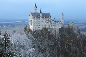 Forts Prints: Neuschwanstein Castle in winter, Fussen, Bavaria, Germany, Europe