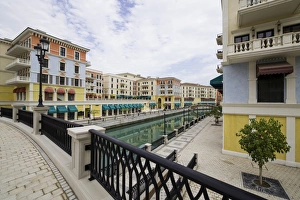 Pearl Prints: The new Pearl property development in Doha, Qatar, Middle East