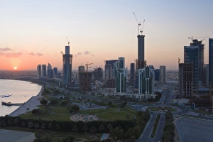 Images Dated 13th December 2007: New skyline of the West Bay central financial district of Doha