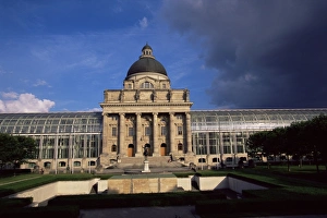 The new Staatskanzlei (State Chancellery)
