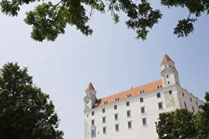 Images Dated 20th July 2010: Newly renovated Castle, Bratislava, Slovakia, Europe