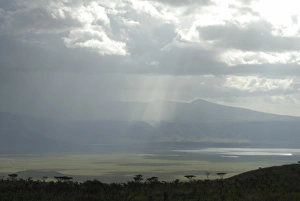 Tanzanian Prints: Ngorongoro crater, UNESCO World Heritage Site, Tanzania, East Africa, Africa