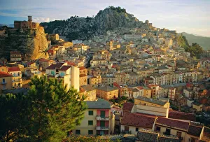 Images Dated 4th August 2008: Nicosia, Sicily