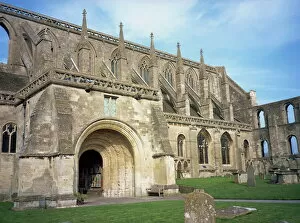 Wiltshire Collection: Norman arch and flying buttresses, Malmesbury Abbey, Malmesbury, Wiltshire