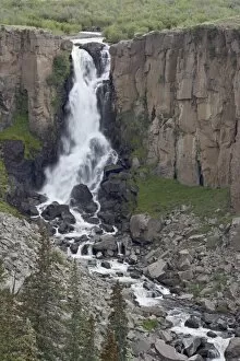 Images Dated 16th July 2007: North Clear Creek Falls, Rio Grande National Forest, Colorado, United States of America