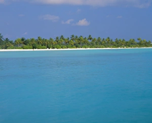 North Male Atoll Prints: North Male Atoll
