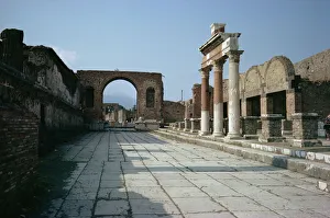 Forum Prints: Northeast corner of Forum and Arch of Tiberius