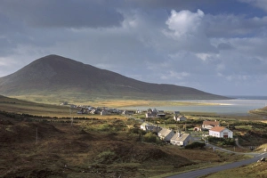 Northton (Taobh Tuath) and Chaipaval Hill