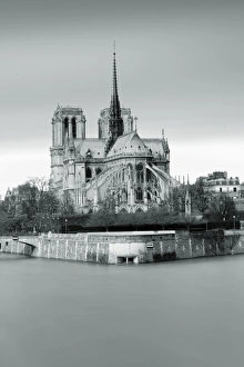 Black And White Prints: Notre Dame cathedral on the River Seine, Paris, Ile de France, France, Europe