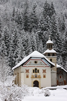 Images Dated 17th December 2008: Notre Dame de la Gorge church, Les Contamines, Haute Savoie, France, Europe