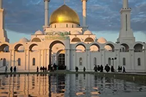 Images Dated 30th August 2011: Nur Astana Mosque, Astana, Kazakhstan, Central Asia, Asia