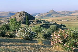Nuraghi Prints: Nuraghe Su Nuraxi di Barumini
