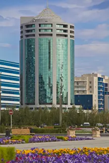 Nurzhol bulvar, central boulevard of Kazakhstanvs new governmental and administrative zone, Astana, Kazakhstan, Central Asia, Asia