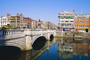 Liffey River Prints: O Connell Bridge