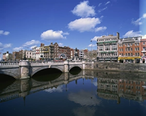 The O Connell Bridge over the River Liffey