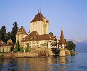 Oberhofen Castle