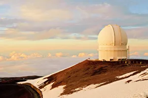 Volcano Prints: Observatory, Mauna Kea, Big Island, Hawaii, United States of America, North America