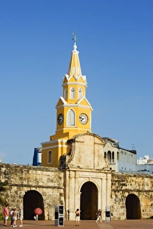 Images Dated 28th December 2010: Od Town city wall and Puerto del Reloj, UNESCO World Heritage Site, Cartagena