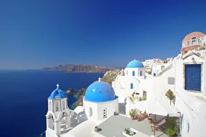 Cyclades Prints: Oia, Santorini, Cyclades, Greek Islands, Greece, Europe