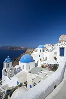 Images Dated 6th September 2008: Oia, Santorini, Cyclades, Greek Islands, Greece, Europe