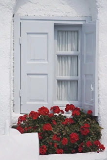 Thira Prints: Oia, Santorini (Thira), Cyclades, Greek Islands, Greece, Europe