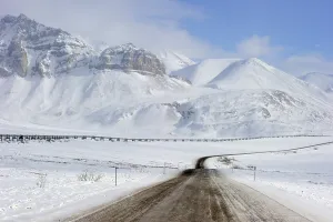 Voyages Prints: Oil pipeline from Prudhoe Bay to Valdez in the Arctic winter along the Dalton Highway