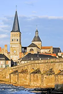 Burgundy Prints: Old Bridge and Our Lady Church
