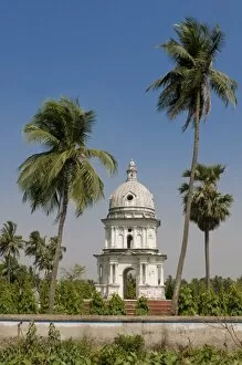 Images Dated 13th April 2009: Old Danish monument, near Kolkata, West Bengal, India, Asia