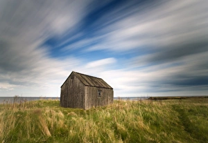 Images Dated 26th April 2009: Old fishermans hut, Beadnell, Northumberland, England, United Kingdom, Europe