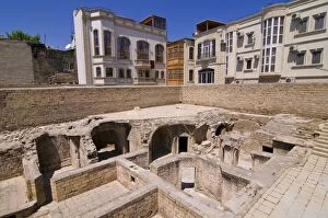 Images Dated 28th May 2010: Old hamam at the Shirvanshah Palace, UNESCO World Heritage Site, Baku, Azerbaijan