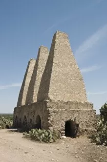 Images Dated 21st April 2008: Old kilns for processing mercury, Mineral de Pozos (Pozos), a UNESCO World Heritage Site