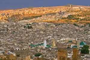 Images Dated 17th May 2008: Old Medina of Fez, UNESCO World Heritage Site, Morocco, North Africa, Africa