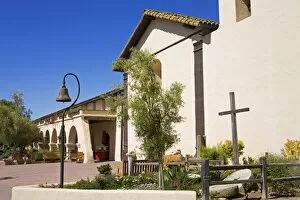 Images Dated 15th July 2009: Old Mission Santa Ines, Solvang, Santa Barbara County, Central California