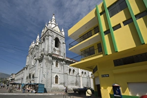 Images Dated 2nd February 2005: Old and new architecture at the Basilica de Nuestra Senora de Agua Santa