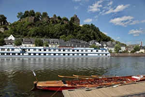 Images Dated 20th August 2010: Old Town with castle on the River Saar, Saarburg, Rhineland-Palatinate, Germany, Europe